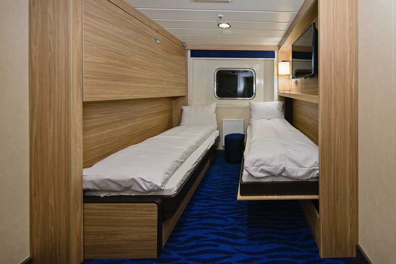Polar Outside | Twin on promenade deck with window
